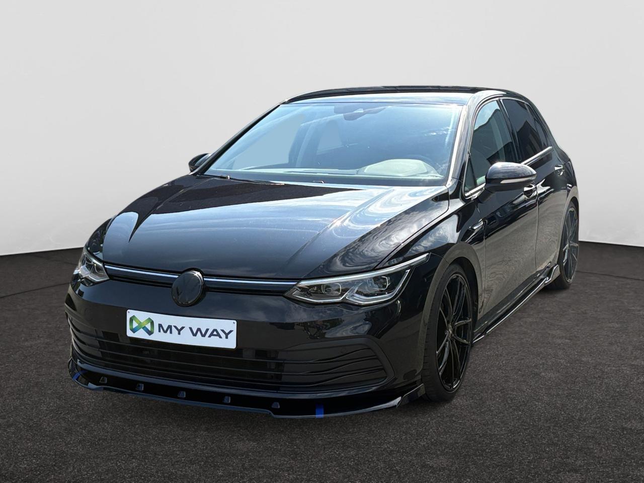 Volkswagen Golf - 0